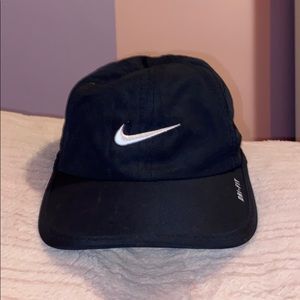 NEW NIKE DRI FIT HAT